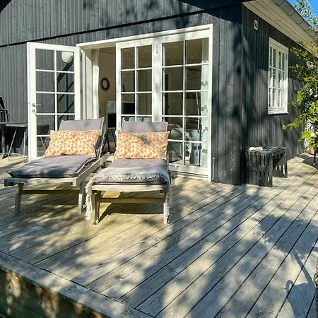 Charming And Classic Summer Idyll Near Gilleleje Græsted