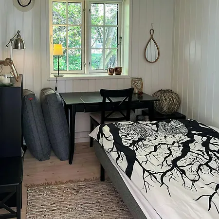 Charming And Classic Summer Idyll Near Gilleleje